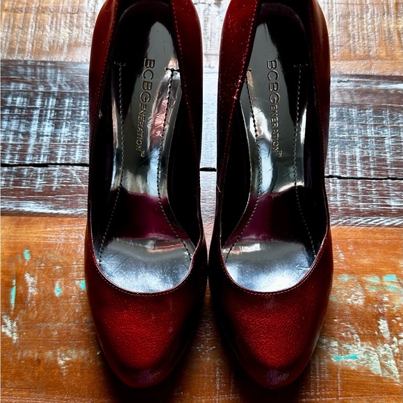 ✅ MUST GO ✅ BCBG Generation size 35.5 fit like 6 - Picture 3 of 3